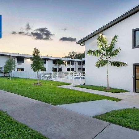 Motel 6-Fort Lauderdale, Fl מראה חיצוני תמונה