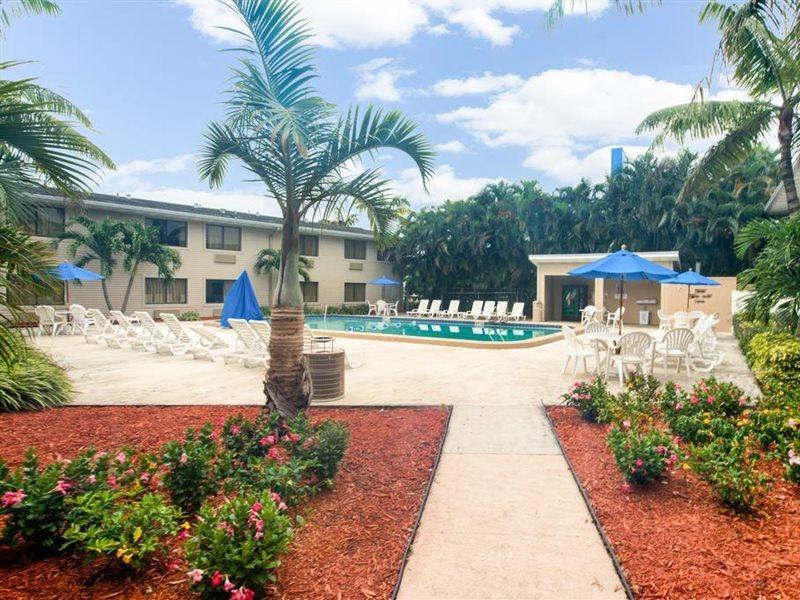 Motel 6-Fort Lauderdale, Fl מראה חיצוני תמונה