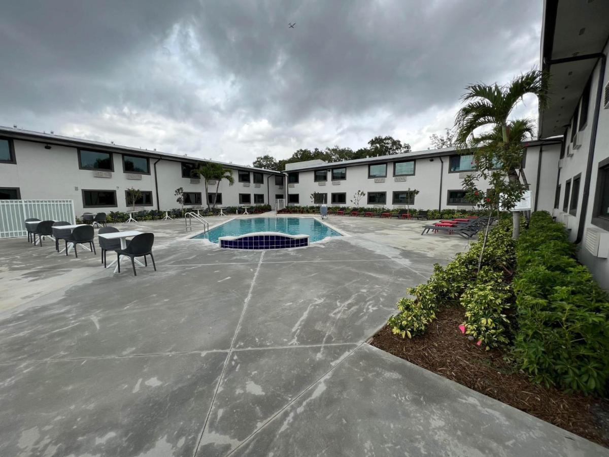 Motel 6-Fort Lauderdale, Fl מראה חיצוני תמונה