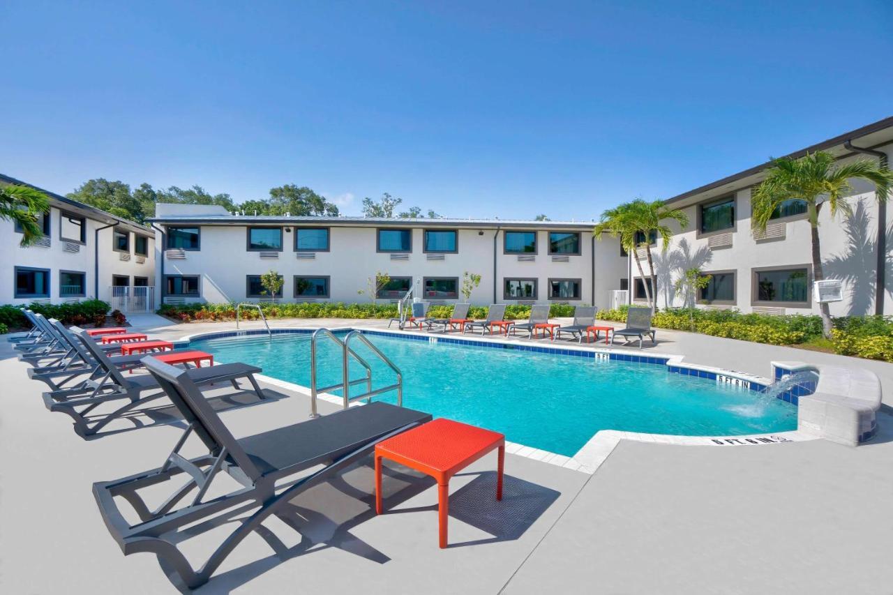 Motel 6-Fort Lauderdale, Fl מראה חיצוני תמונה