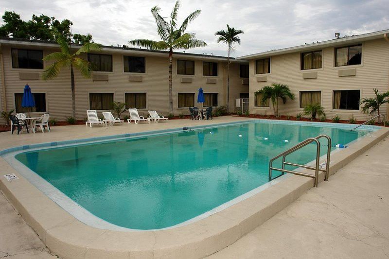 Motel 6-Fort Lauderdale, Fl מראה חיצוני תמונה