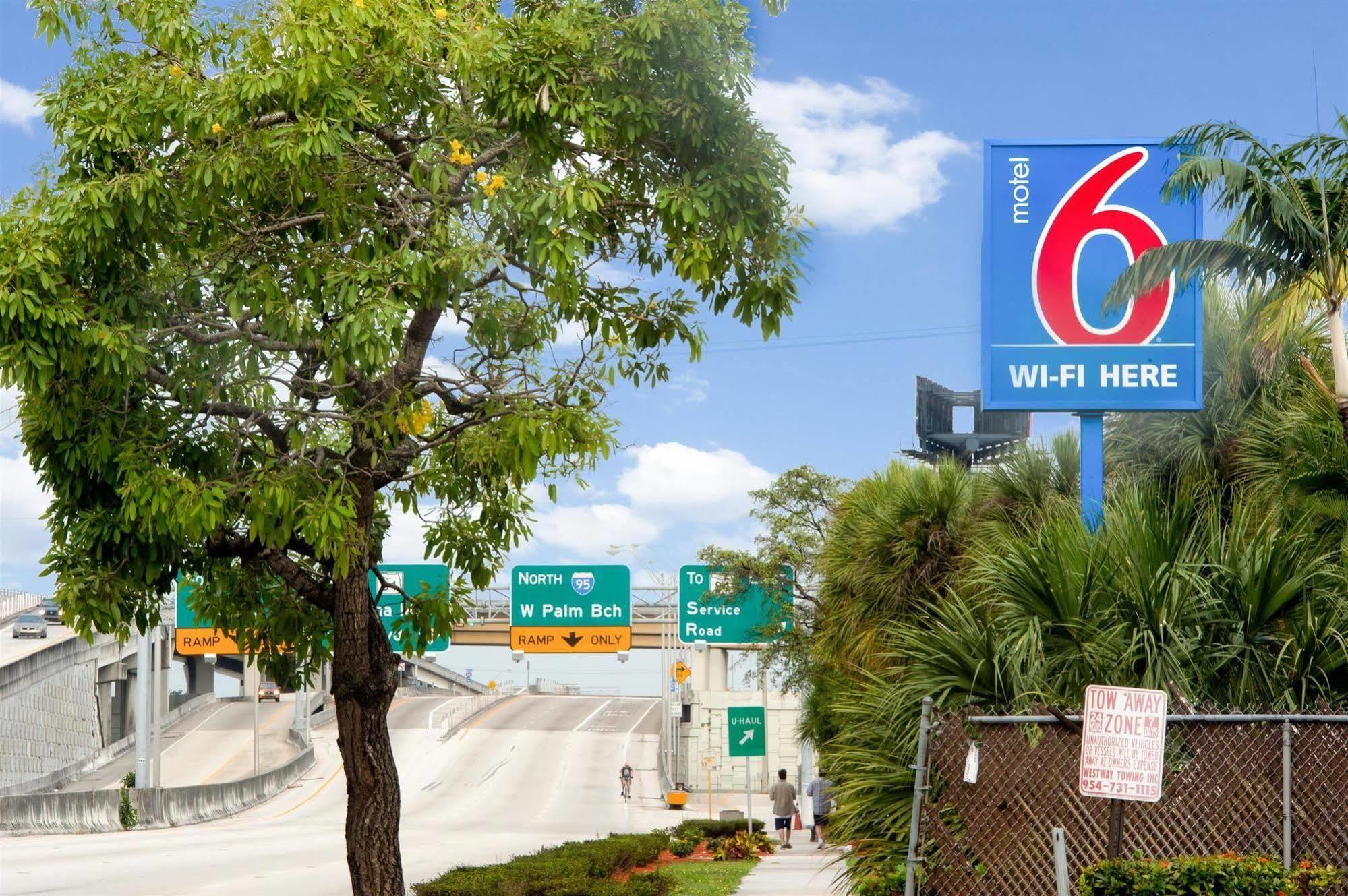 Motel 6-Fort Lauderdale, Fl מראה חיצוני תמונה